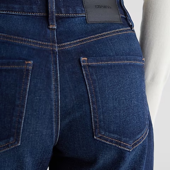 Express Relaxed Straight Ankle High Rise Jeans - Picture 5 of 9